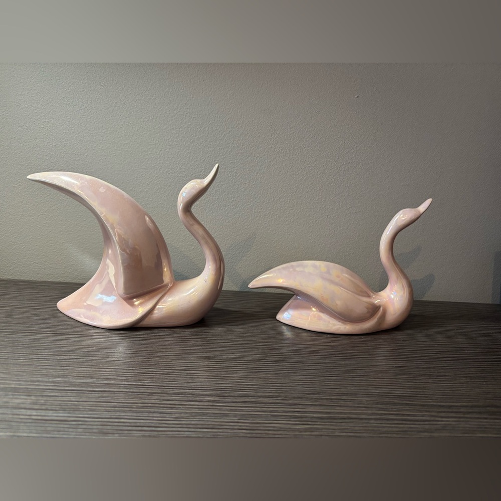 Vintage pink ceramic swan figurines